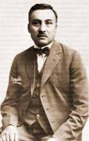 Gobernador Ángel Flores