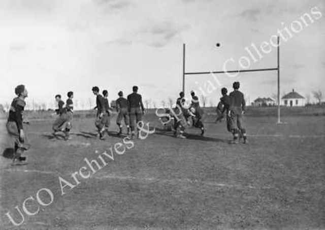 A field goal attempt was changed from 4 points to 3