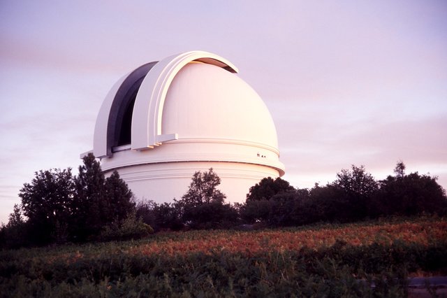 Hale Telescope invented