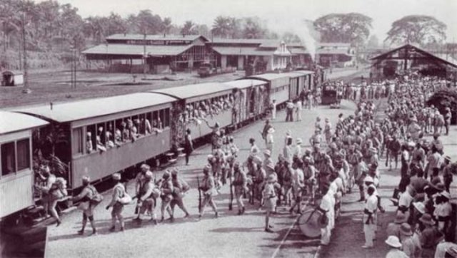 Hitler aide ses alliés italiens en difficulté.