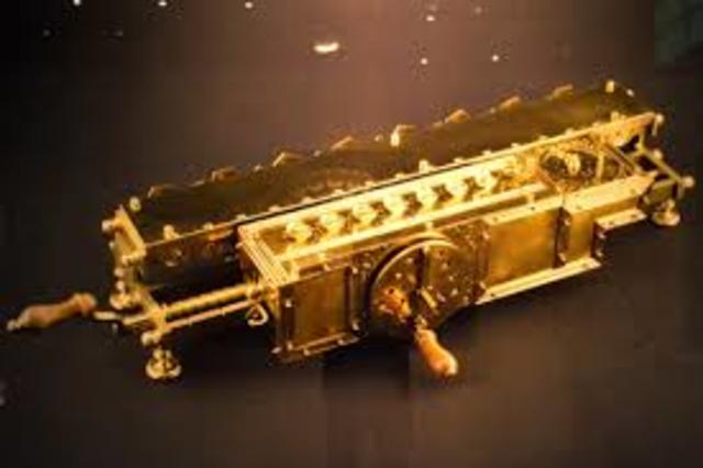 Máquina de Leibnitz  ̧ Sumas, restas, multiplicaciones y divisiones