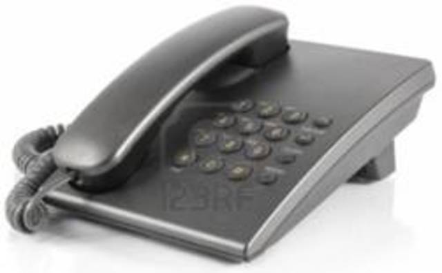 El primer teléfono en la casa