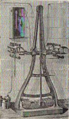 Abbe Castelli transmite por cable la primera imagen electrica de un dibujo que va de Amiens a Paris, Francia