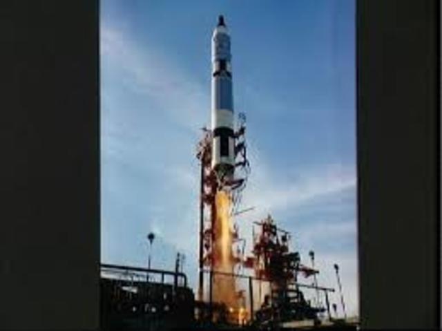 Gemini 12, the last flight of theGemini Program, launches with james lovell and edwin "buzz" Aldrin aboard