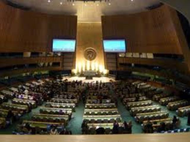 2009, La Segunda Comisión de la Asamblea