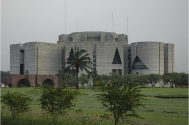 PARLAMENTO DE BANGLADÉS-LOUIS KHANN
