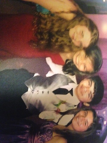 Este fue mi primer baile de escuela.