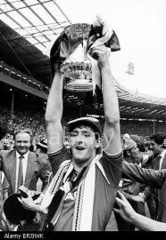 Đoạt FA cup năm 1983 và 1985