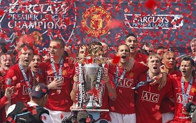 Chính thức vượt mặt Liverpool để trở thành "CLB bóng đá giàu thành tính nhất nước Anh" cho đến hiện tại