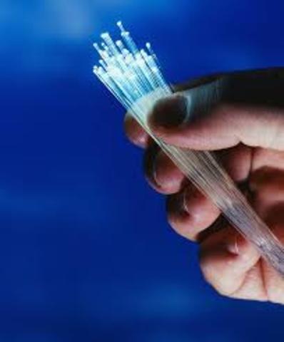 Corning Glass. Fibra óptica.