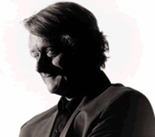 Ted Nelson Coins "Hypertext"