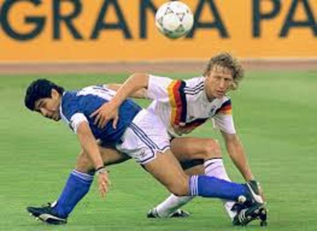 ITALIA 90