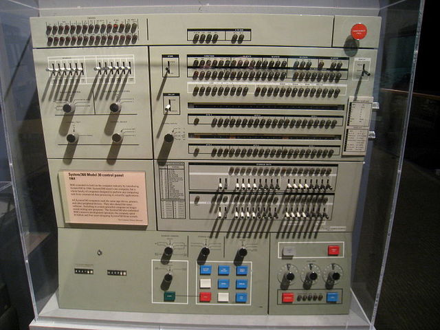 Un nuevo ordenador: IBM 360