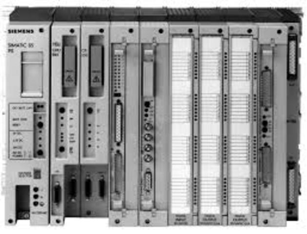 El automata toma forma de contactor y es programable
