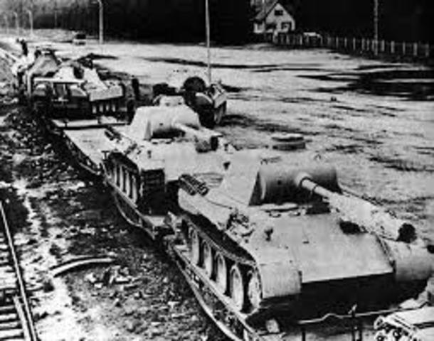 Los aliados derrotan a Alemania en la batalla de Las Ardenas.