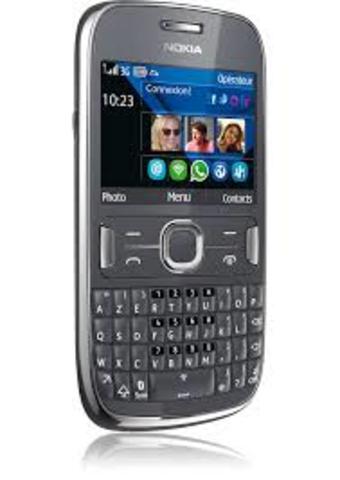 Primer movil (Nokia Asha)