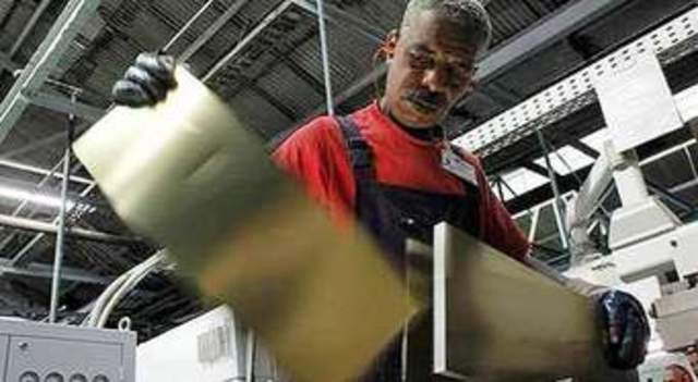 Se creó Diésel Nacional S.A. (DINA)