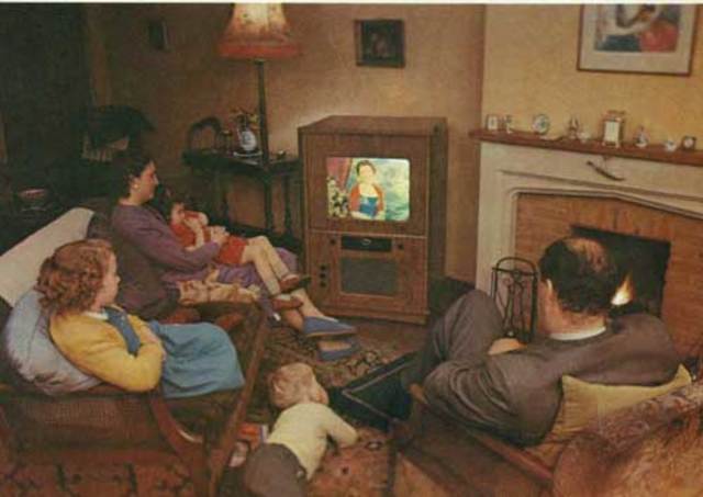 LLEGA EL COLOR A LA TELEVISIÓN