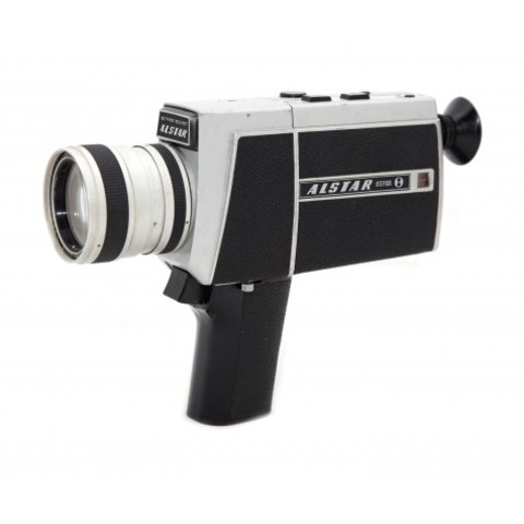 EL SUPER 8. LA GENTE YA PUEDE FILMAR SUS PELÍCULAS