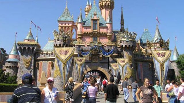 Viaje familiar a Disneyland