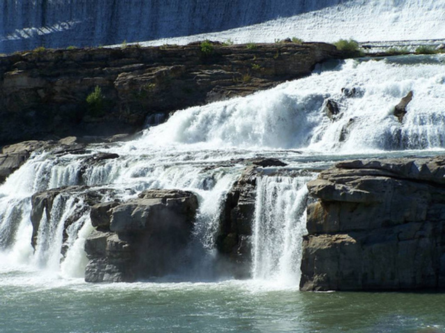 Traveling around the great falls