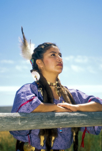 Come upon three Shoshone women