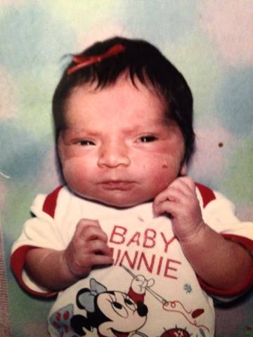 Mi primera foto, recien nacida.