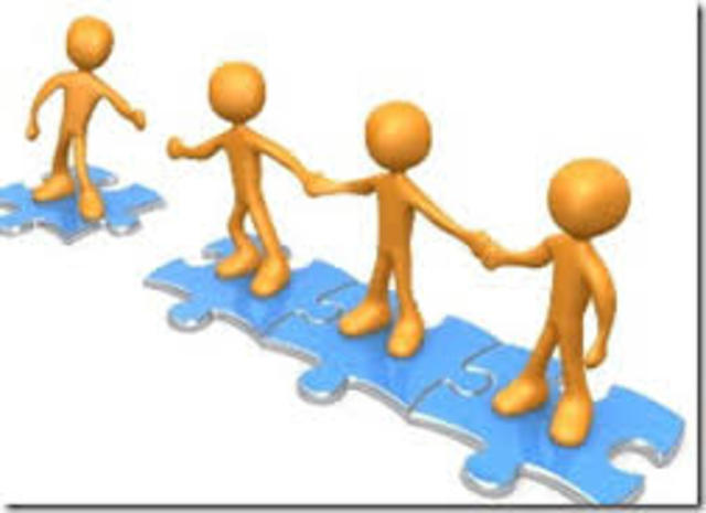 Bancos,  Asociaciones  de  Ahorro  y  Préstamo  e  Instituciones  de  Crédito y  Organizaciones Auxiliares