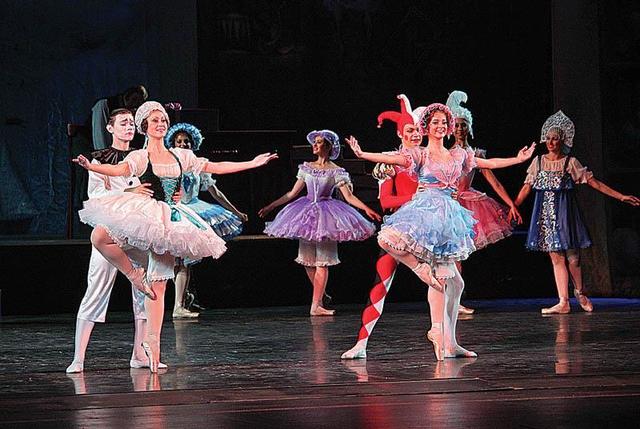 Постановка балета "Фея кукол".