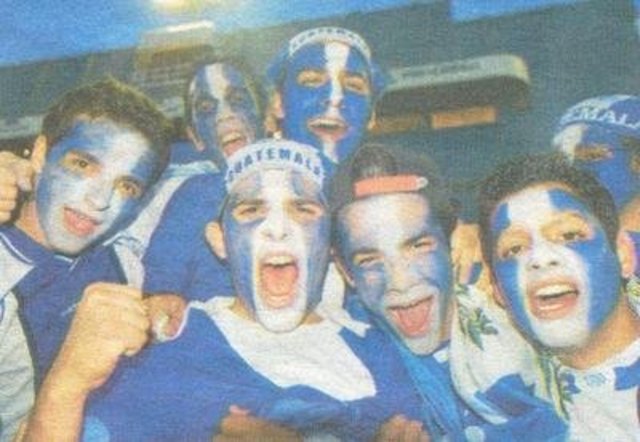 Apoyo a la seleccion en el estadio