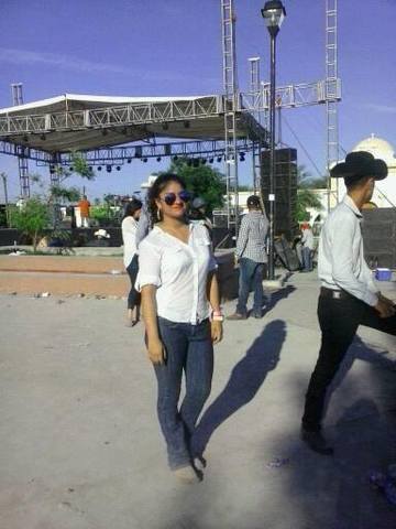 baile pueblo de alamos amanecida