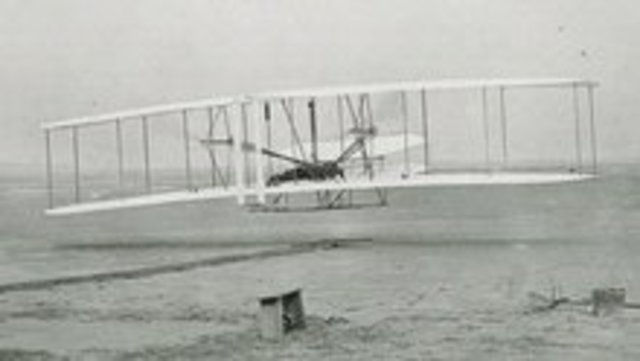 First successful manned airplane
