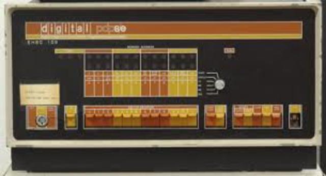 PDP-8 MiniOrdenador