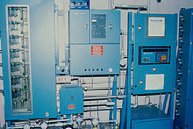 Mijail Tsvet  invento la cromatografia