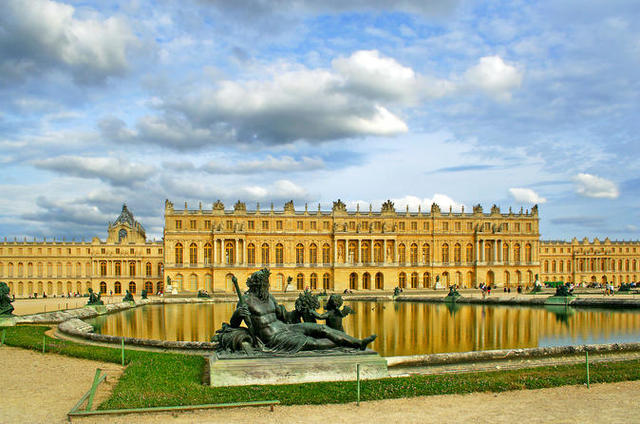 Versailles