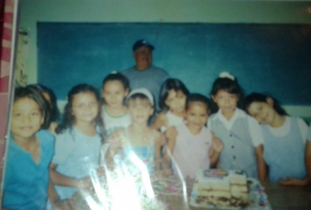 EN LA PRIMARIA CON MIS COMPAÑERAS