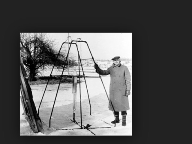 The First Liquid Rockets Are Launched