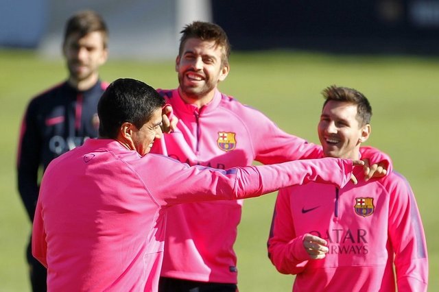 Best friends for Piqué are Messi and Suàrez