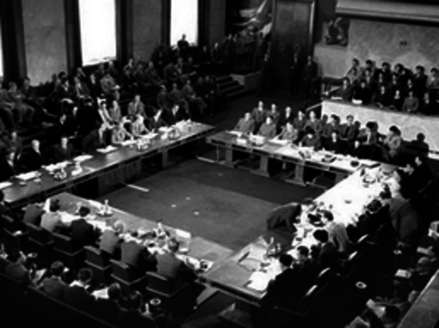 CONFERENCIA DE  GINEBRA