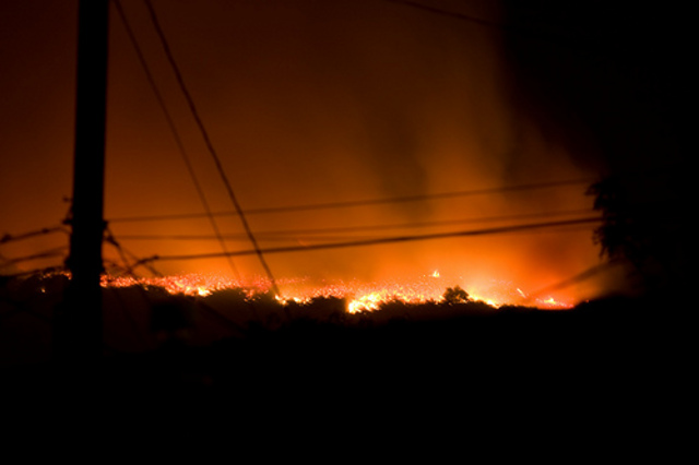 5:45 pm Gap Fire begins