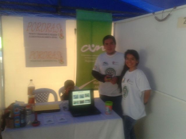 El stand de Hernando