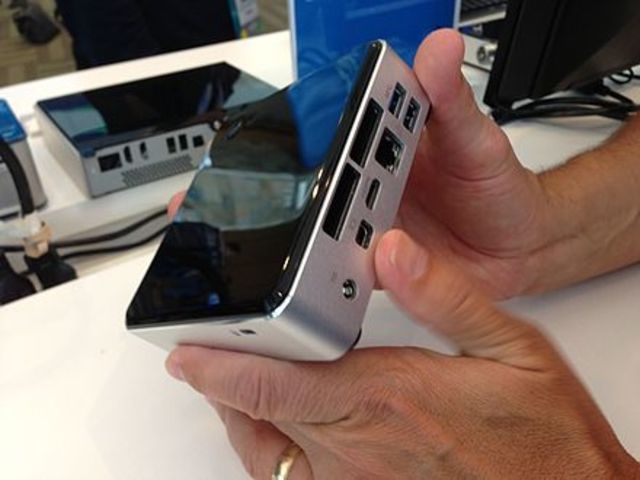 Intel demonstrates its Next Unit of Computing