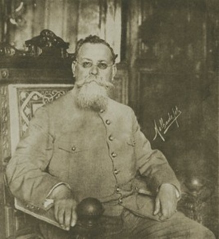 Creación de la Escuela Práctica de Ingenieros Mecánicos y Electricistas