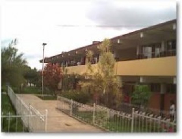 De El Instituto Técnico Industrial A Los CECyT