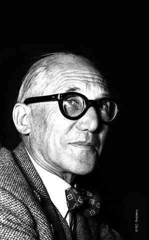 Le Corbusier (Etapa)
