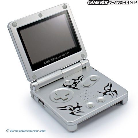 Game Boy Advance SP