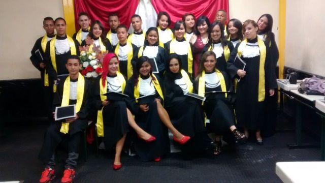 Claudia termina os estudos