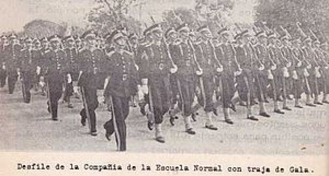 In 1932 the school was militarized.