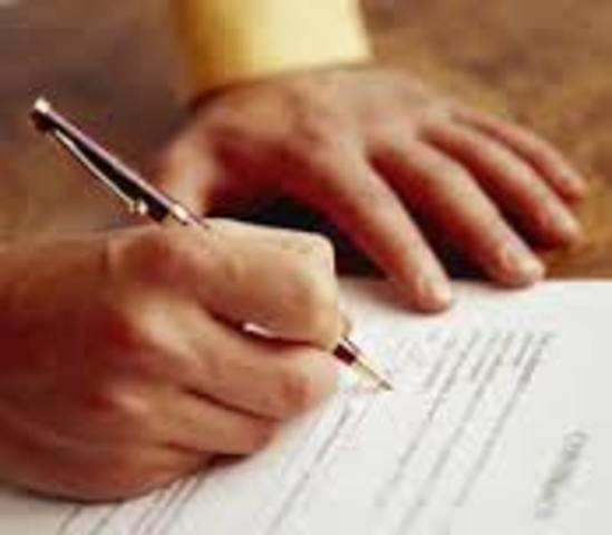 Firma de la escritura de constitucion del Banco Hipotecario