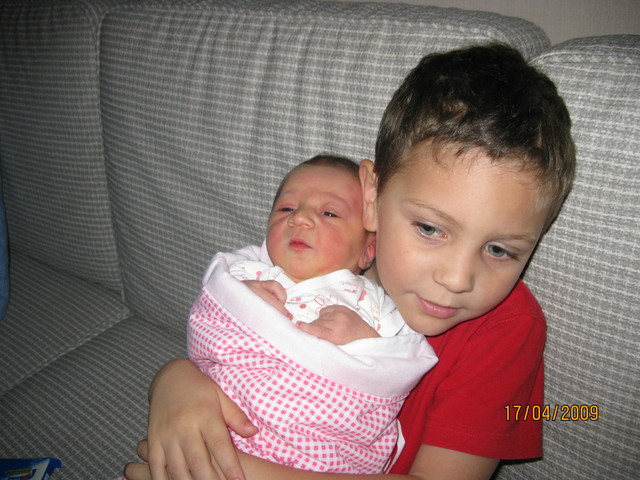 הולדת אחותי נעמי